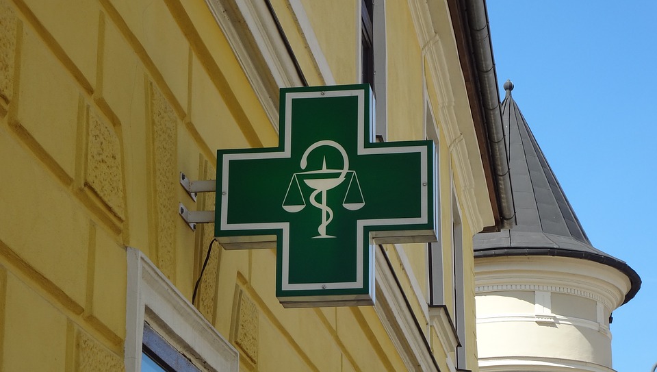 pharmacy/photo:MDFrescueYouTube/pixabay.com/CCO